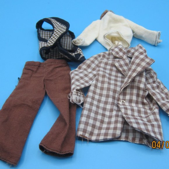💥3/$15💥Lot of 4 brown Handmade Barbie size fashion doll clothes Pre-owned - Picture 1 of 4